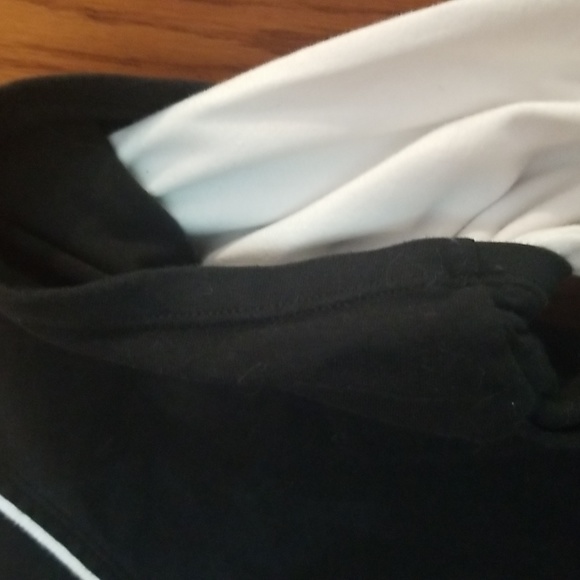 Long sleeve tshirt  sizeXL 14-16 - Picture 3 of 4